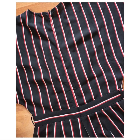 Socialite Jumpsuit - Picture 9 of 11